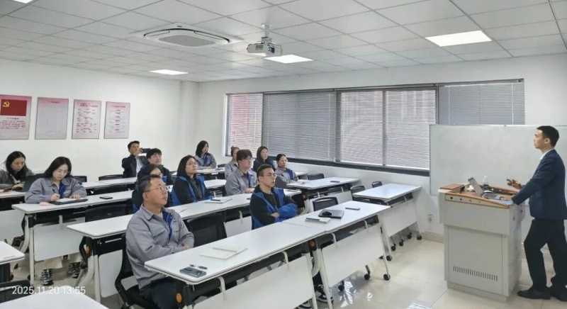 南方略咨詢為上工申貝集團【600843】提供《國內與國際渠道拓展》企業銷售培訓服務3
